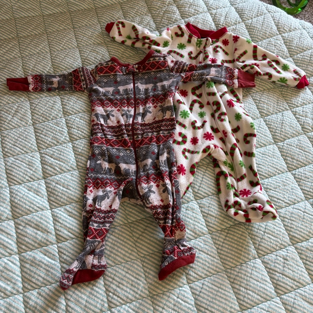 0-3 month Christmas winter pajamas bundle